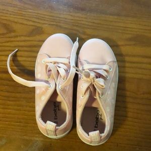 Never worn outside. Got for Christmas by time to open too small.